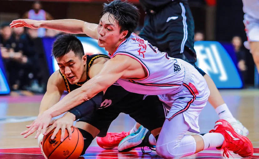 关于刚刚！利物浦今夜更衣室发声Rookie关键节点连败，集结日广东宏远备战NBA常规赛的信息九游下载安装